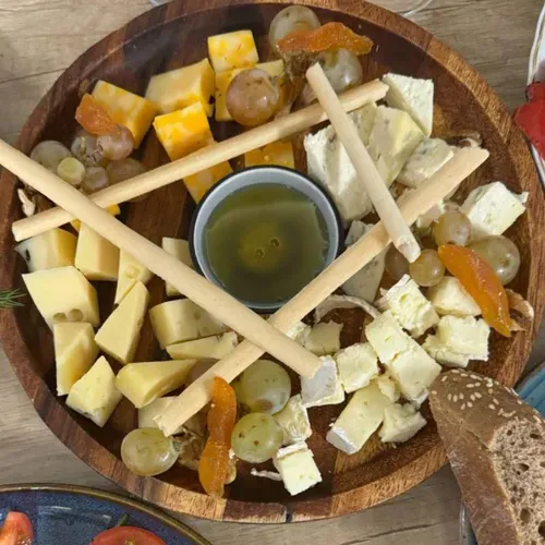 Platou de brânzeturi 